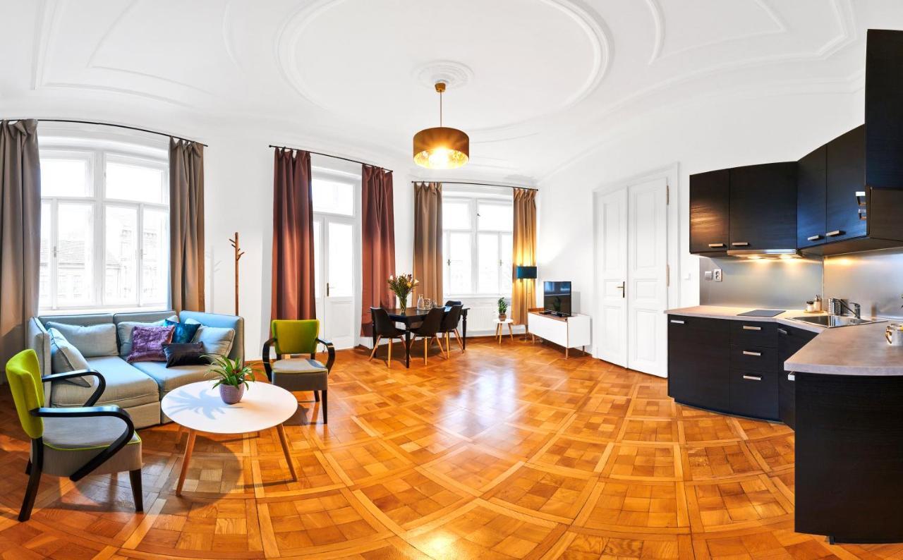 Royal Route Residence Lesser Town Prague Exterior photo
